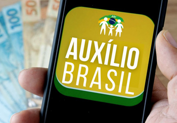Auxílio Brasil, il programma di aiuto pubblico con il quale Bolsonaro ha sostituito la Bolsa Família di Lula