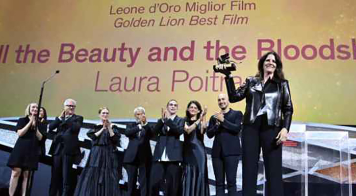 Il documentario «All The Beauty and the Bloodshed» Leone d'Oro alla 79a Mostra del Cinema di Venezia