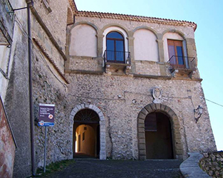 Laurino. Palazzo Ducale