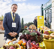 Il ministro dell'agricoltura, della sovranità alimentare e delle foreste Francesco Lollobrigida