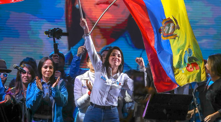 Luisa González di Revolución Ciudadana è la candidata più votata al primo turno delle elezioni presidenziali in Ecuador
