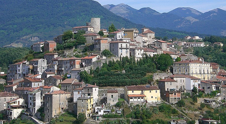 Caselle in Pittari, il borgo del Cilento devoto a Sant'Antonio Abate